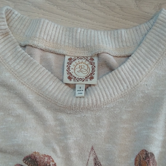 Sweater - Picture 2 of 2